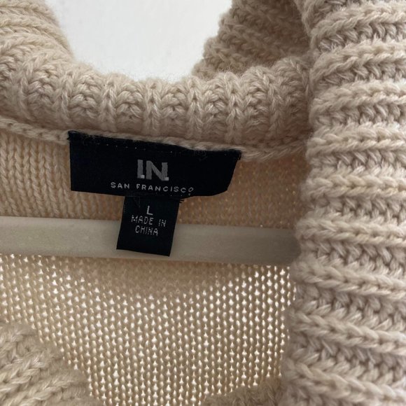 Women's Not So Mystery Box Size Large #26 - Picture 16 of 16